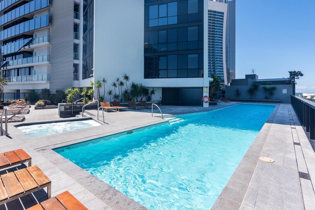 Apartamento Circle On Cavill - Hosted By Coastal Letting Gold Coast Exterior foto